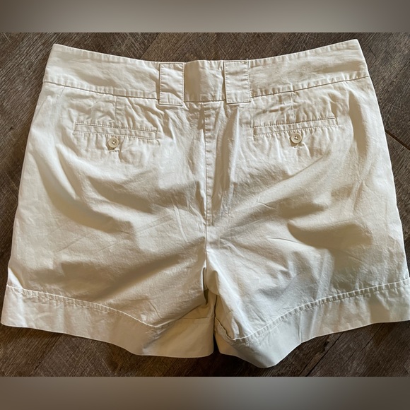 Madison 100% Cotton Shorts Pleated cuffed with Pockets Size 14 Cream - Picture 6 of 6